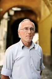 Franček Drenovec, ekonomist. Stališča avtorja so njegova osebna stališča.
