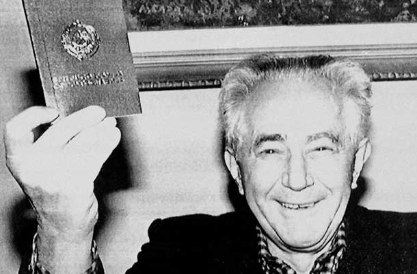 Milovan Đilas od leta 1969 do leta 1987 ni smel zapuščati Jugoslavije. Šele leta 1987 je spet dobil potni list.