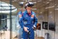 Randy Bresnik, ameriški astronavt slovenskih korenin, v virtualni resničnostni igri, Center vesoljskih tehnologij Hermana Potočnika Noordunga, Vitanje 