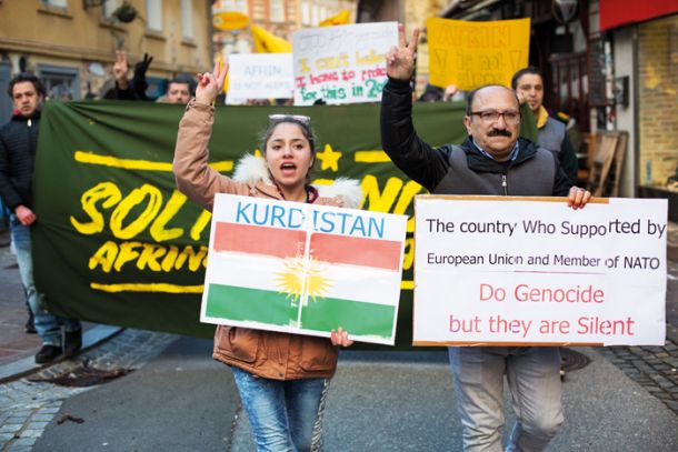 Ljubljanski protest proti turški zasedbi Afrina, mesta v kurdskem delu Sirije