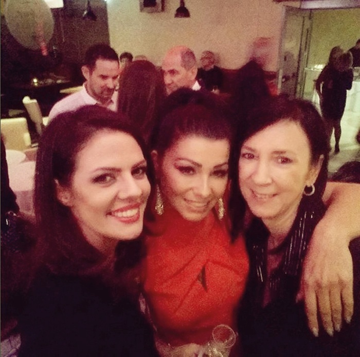 Rok Snežič in Janez Janša (v ozadju) na rojstnodnevni zabavi Snežičeve žene v mariborskem lokalu Trust 3. decembra 2017