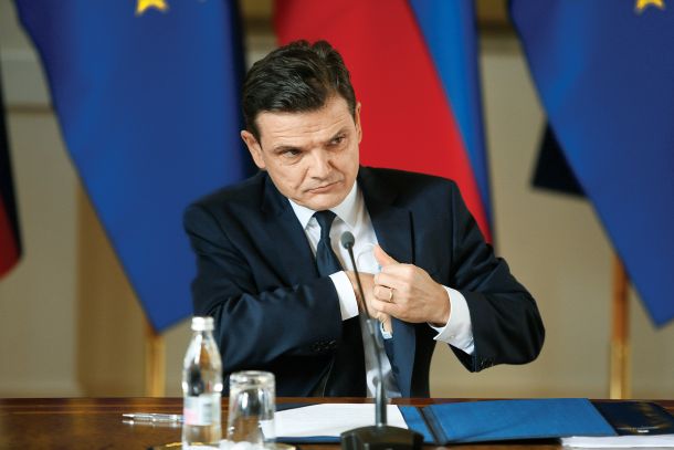 Marjan Divjak, najprej je bil neuspešen v kandidaturi za viceguvernerja, zdaj ga preiskuje še KPK