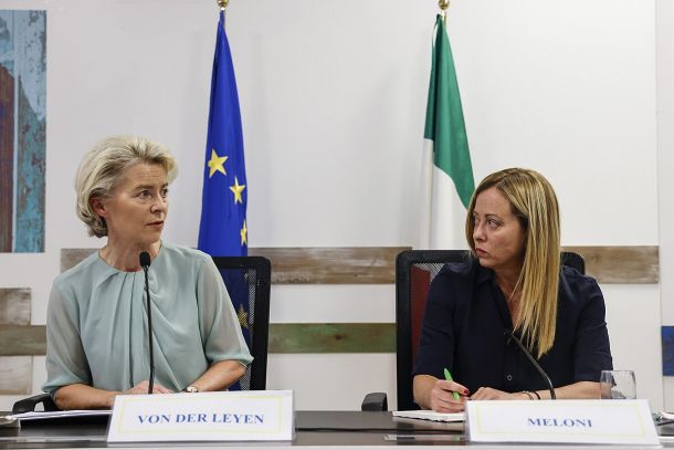 Ursula von der Leyen, President of the European Commission, to Italy, where she visited Lampedusa, accompanied by Giorgia Meloni, Italian Prime Minister. They're pictured here during a press conference after their visit to the migrant hotspot in Lampedusa.