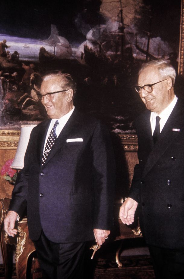 Italijanski predsednik Giuseppe Saragat in tedanji predsednik Jugoslavije Josip Broz – Tito 