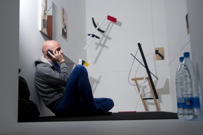 Miha Turšič pred dvema letoma med gladovno stavko v Moderni galeriji