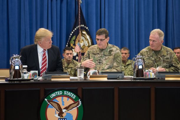 Trump in vojaški vrh ZDA
