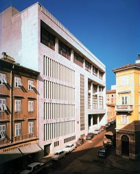 Kulturni dom v Trstu na ulici Petronio, 1951-64