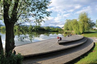 Koseški bajer, Ljubljana Avtorji: Miha Kajzelj, Rok Žnidaršič, Etbin Tavčar, Iztok Kavčič 