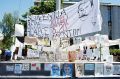 Novi varčevalni ukrep študentov, prodaja portretov za prostovoljne prispevke, Protesti proti varčevanju pred DZ, Ljubljana