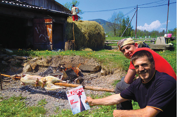 Ravne, Kladanj, Bosna in Hercegovina / Foto Aigul Hakimova