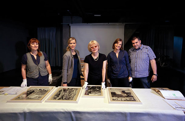 Katarina Toman Kracina, Živa Rogelj, Helena Srakočić, Marija Skočir, Bojan Lazarevič, razstava Magnum prvič, Galerija Jakopič, Festival Fotonični trenutki – Mesec fotografije 2012, Ljubljana