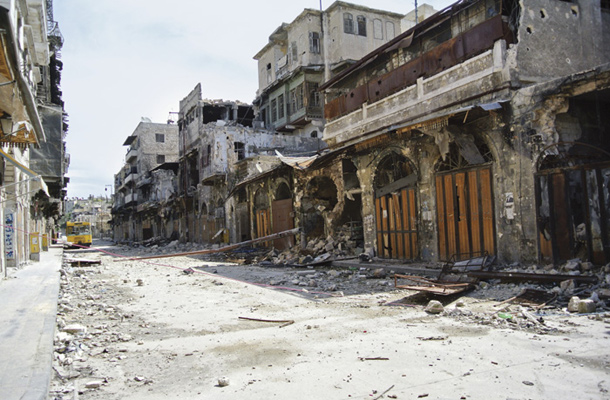 Sirsko mesto Alep, kjer boji potekajo od začetka