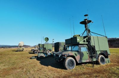 Predstava za Slovensko vojsko: radarske postaje, namenjene brezpilotnemu letalu, cena: milijon evrov 