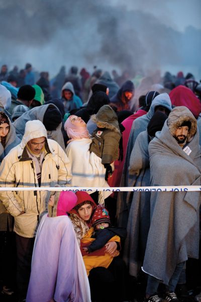 Borut Krajnc: POT (2015), begunci in migranti na „zeleni meji“ v Rigoncah.  