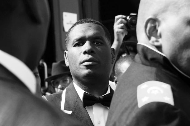 Pričakovanja, povezana s ploščo, ki je izšla z desetletno zamudo, so bila prevelika, a Jay Electronica jih je ob Jay-Z-jevi pomoči vsaj delno upravičil.