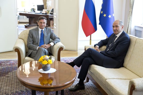 Predsednik republike (Borut Pahor) in predsednik vlade (Janez Janša) 