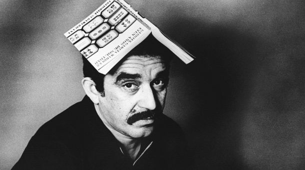 Gabriel García Márquez s svojo najbolj znano knjigo Sto let samote