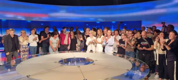 Solidarno z novinarji in novinarkami javne radiotelevizije