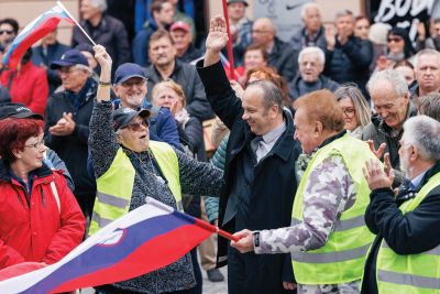 Zdrav duh v zdravem telesu: Branko Grims je reden gost vseh zunanjih aktivnosti nasprotnikov obstoječega režima 