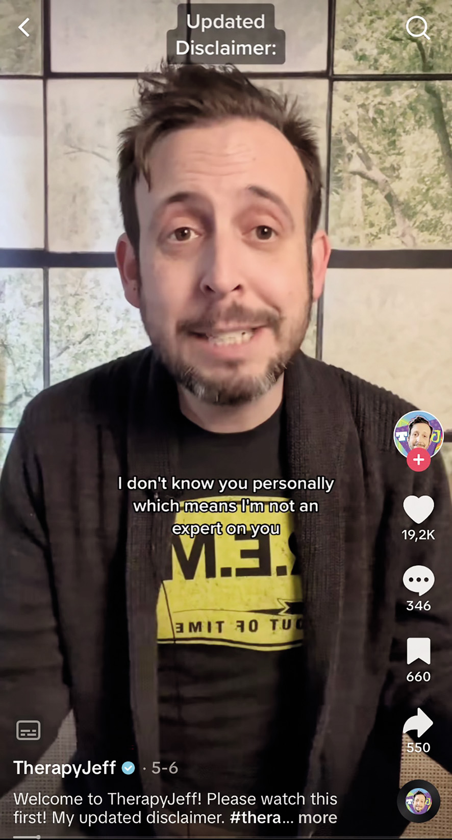 Jeff Guenther se je na TikToku specializiral za partnersko terapijo in zbral že skoraj tri milijone sledilcev.