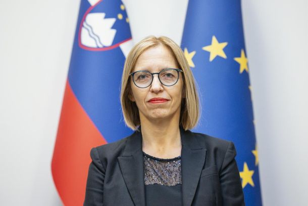Slovenska ministrica za zdravje Valentina Prevolnik Rupel je v poudarila zavezanost Slovenije k nadaljnjemu angažmaju v procesu za dogovor o sporazumu ter tudi za revizijo mednarodnega zdravstvenega pravilnika