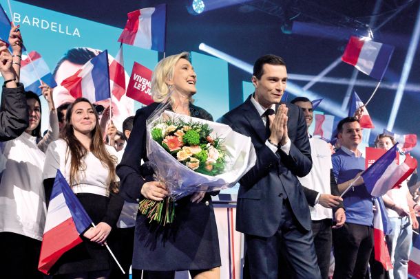 Marine Le Pen in njen varovanec, kandidat za novega francoskega premierja Jordan Bardella, res ne izgledata kot fašista. A stališča skrajnega Le Peninega Nacionalnega zbora, zmagovalca prvega kroga francoskih volitev, so le omiljena fašistična gesla.  