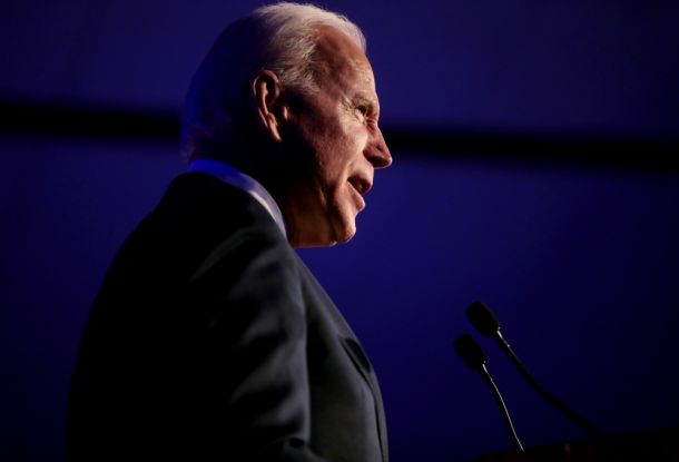 Joe Biden je sporočil, da odstopa od predsedniške kampanje in se ne bo potegoval za ponovno izvolitev. 
