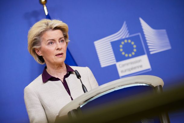 Predsednica Evropske komisije Ursula von der Leyen je pozdravila odločitev notranjih ministrov Avstrije, Madžarske, Romunije in Bolgarije