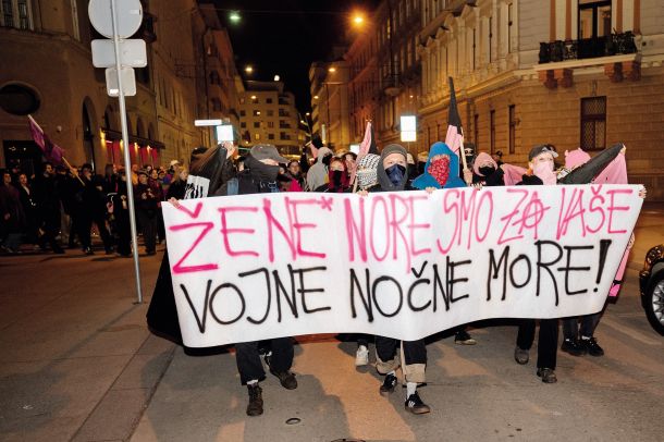 »Tvoje sestre«, anarhofeministike na ljubljanskih ulicah