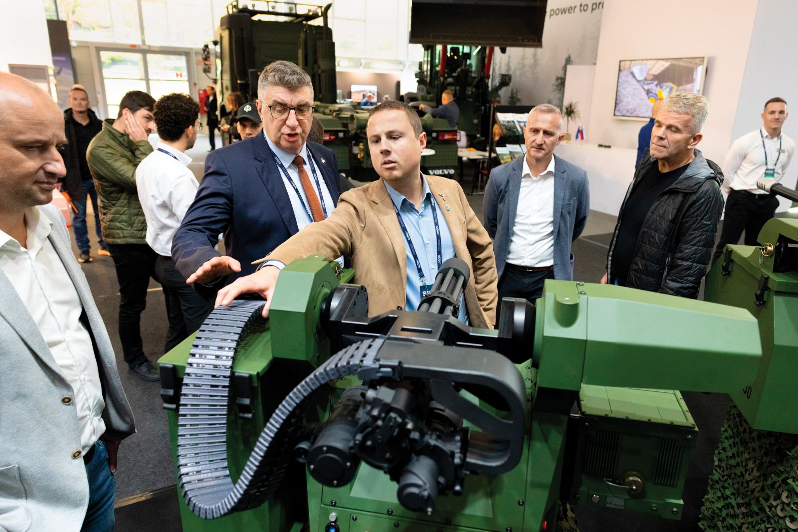 »Hočemo orožje!«