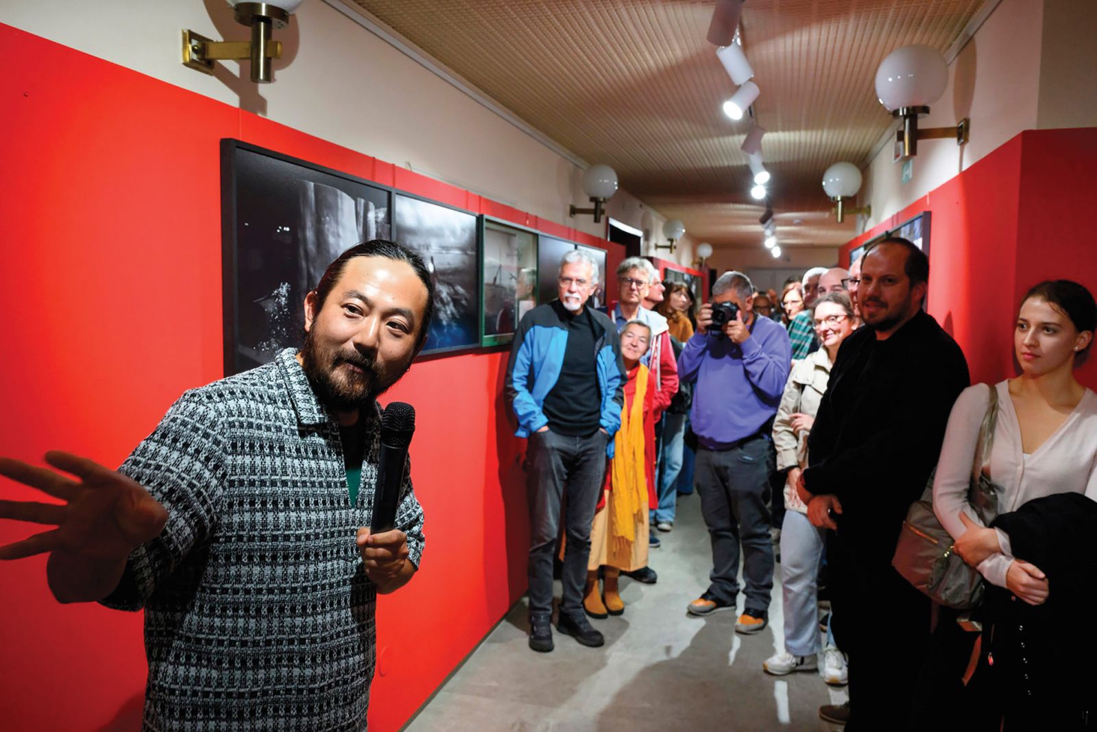 Simon Chang: Na pol doma (1/2 Hometown), Kinodvor, LJ | Domen Pal