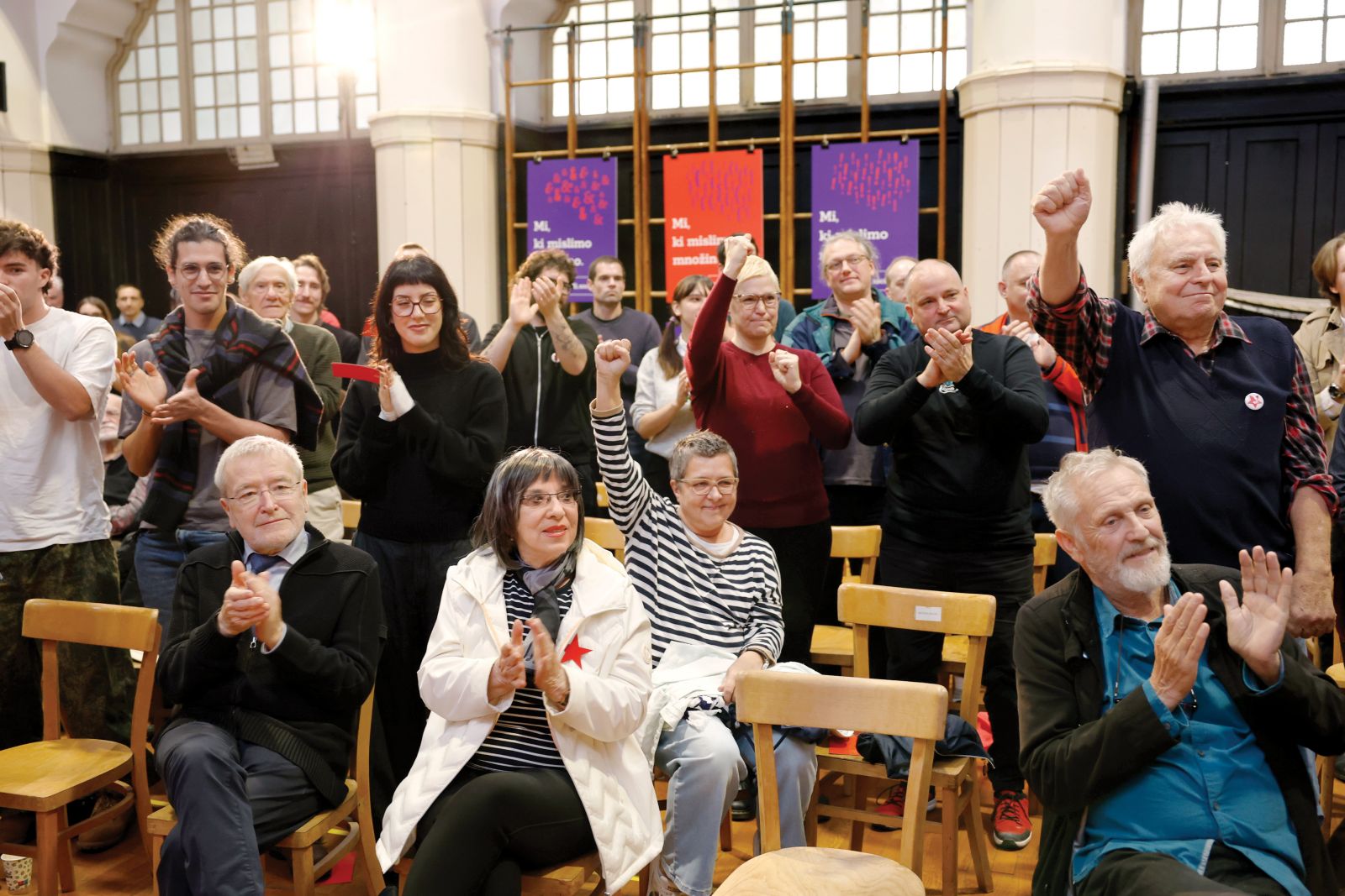 Dušan Keber, Svetlana Makarovič in Matjaž Hanžek na ustanovnem kongresu stranke Mi, socialisti v Ljubljani | Luka Dakskobler