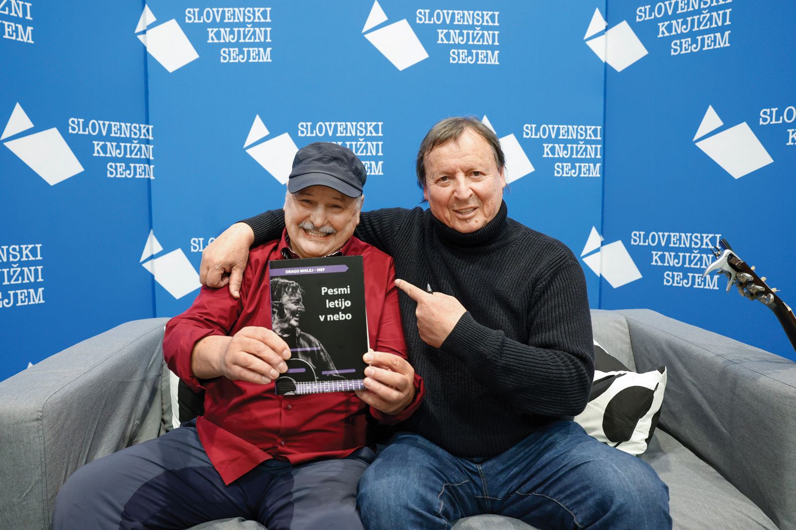 Drago Mislej Mef: Pesmi letijo v nebo; predstavitev z Janijem Kovačičem, Slovenski knjižni sejem 2025 | Borut Krajnc
