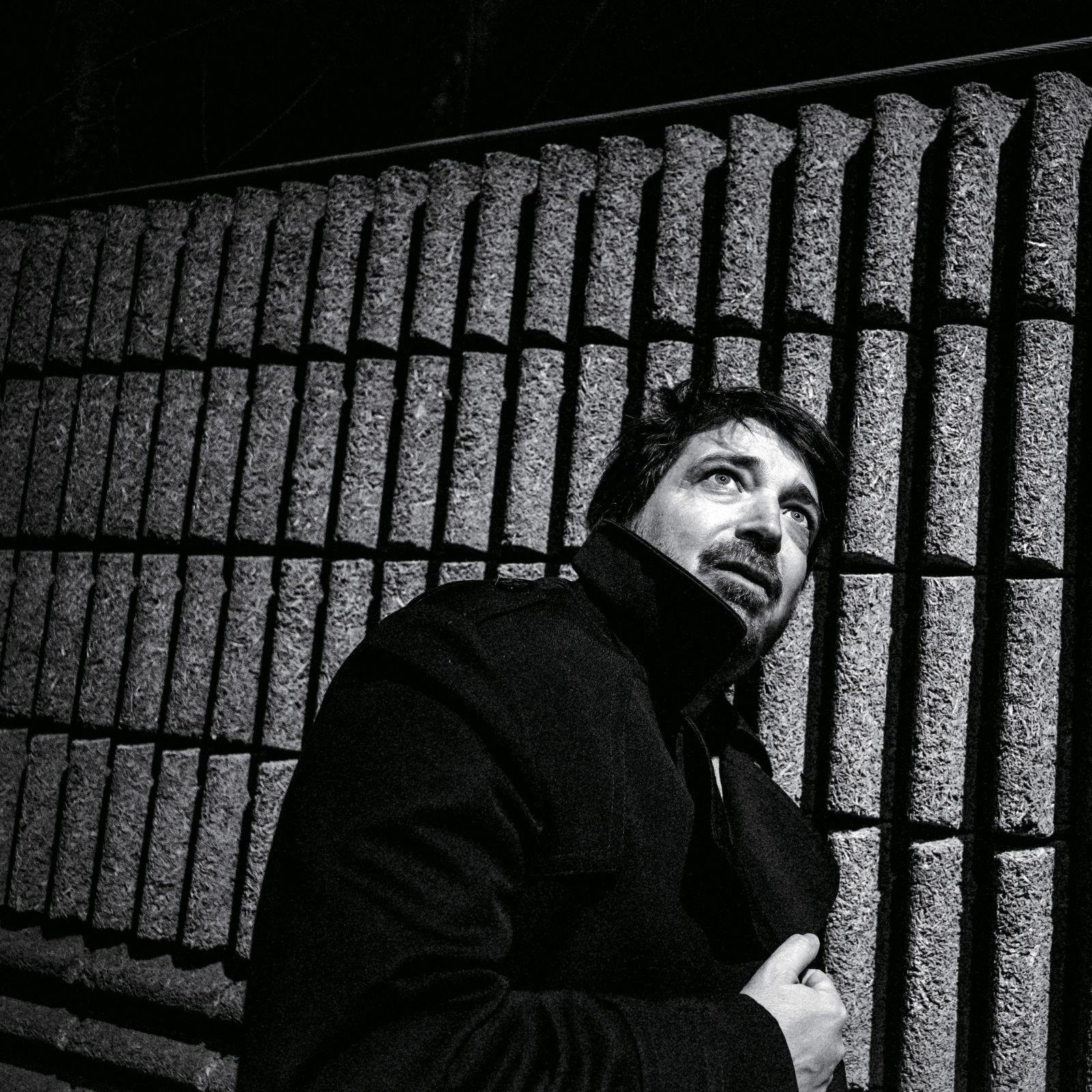 Gregor Andolšek / Režiser, scenarist in glasbenik, ki rad pripoveduje zgodbe skozi prizmo humorja