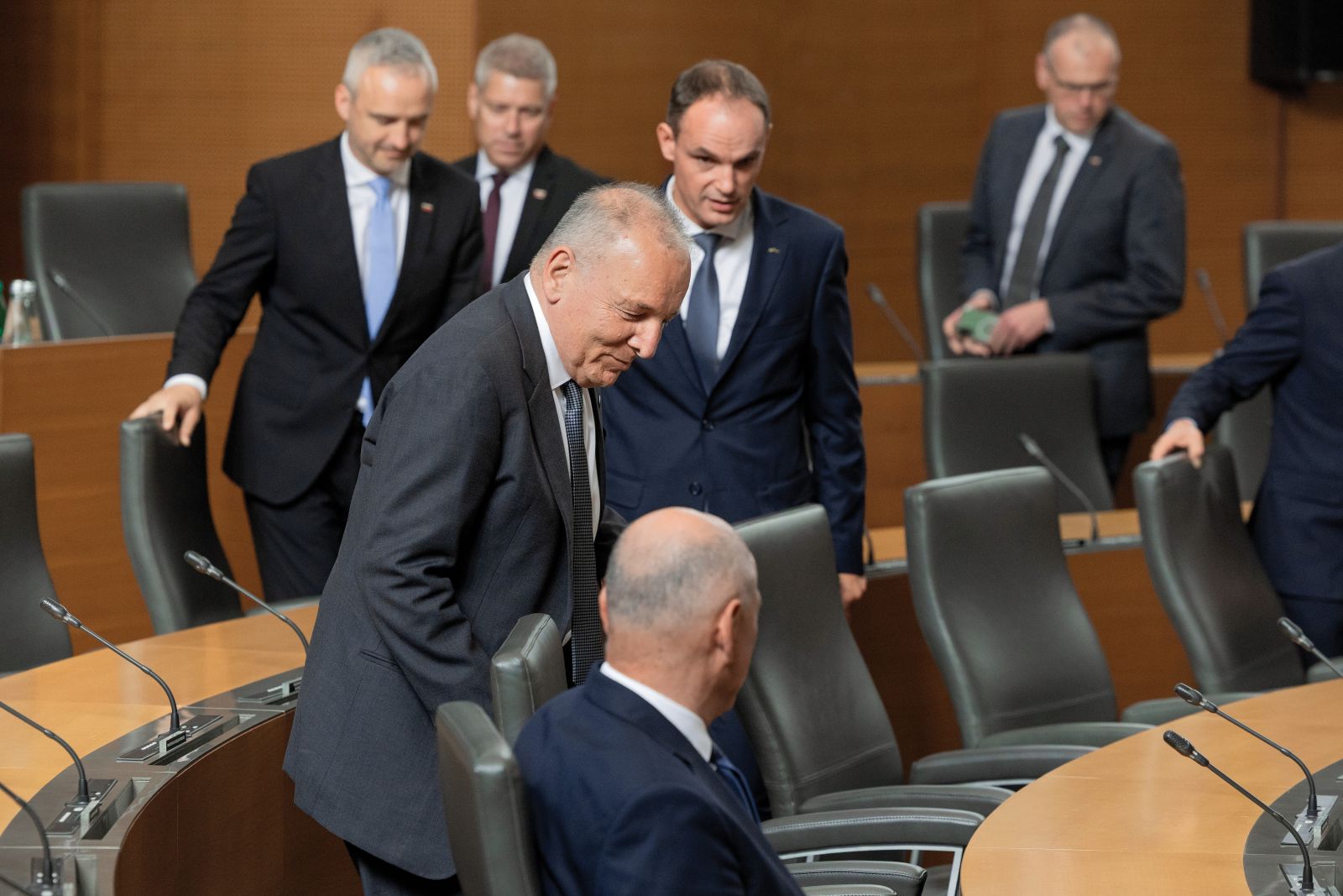 Višji DDV za ljudi