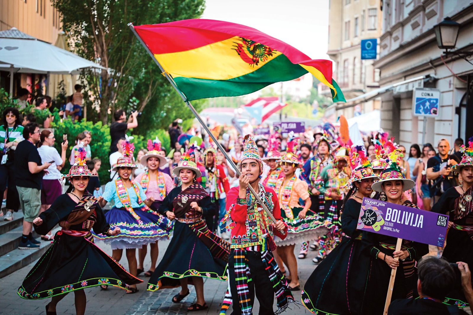 38. Folkart: Bolivija, promenada, Festival Lent, MB | Marko Pigac