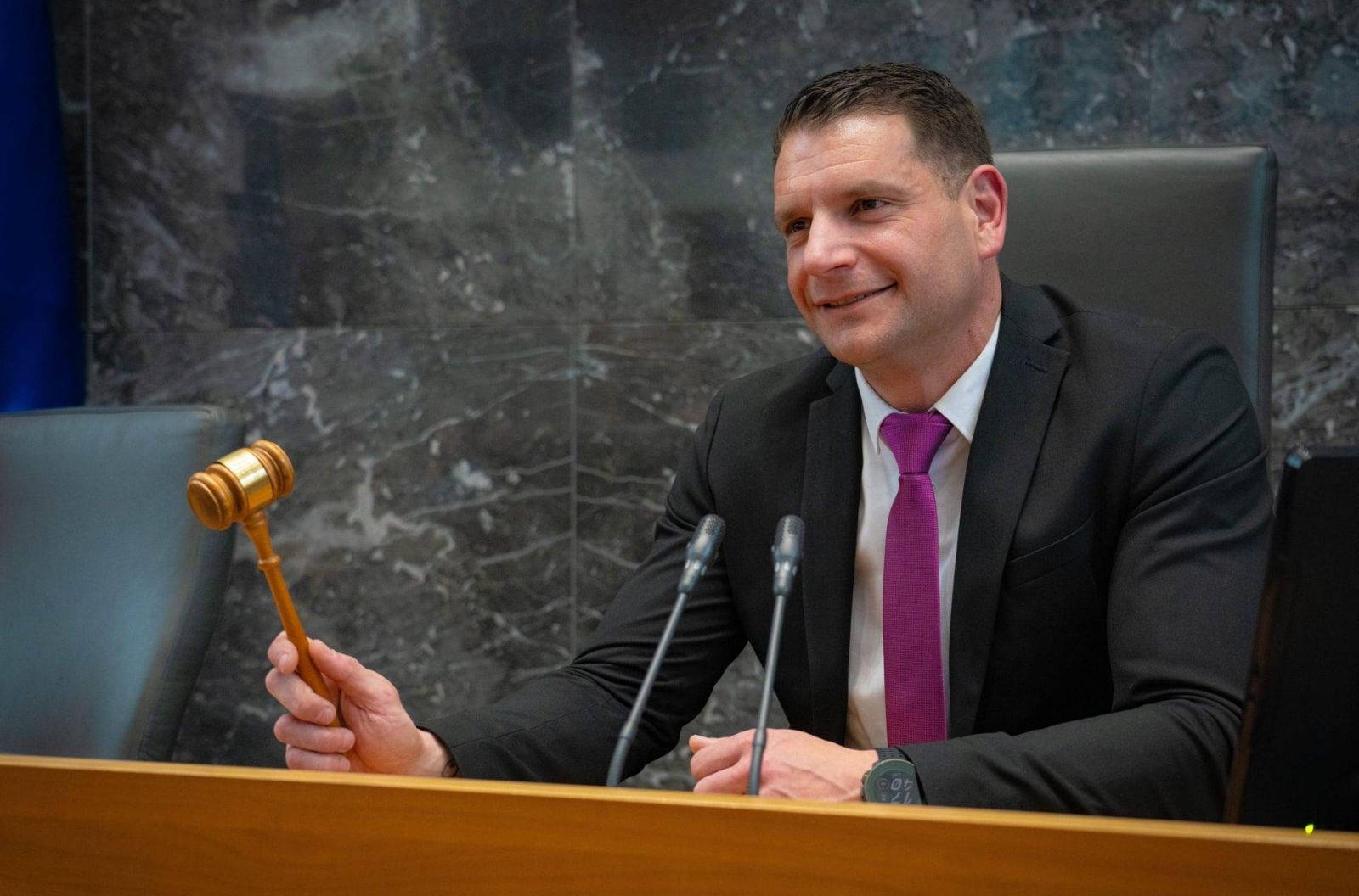 Stevanović bo za Mijiča predlagal »najmanj izključitev iz stranke«