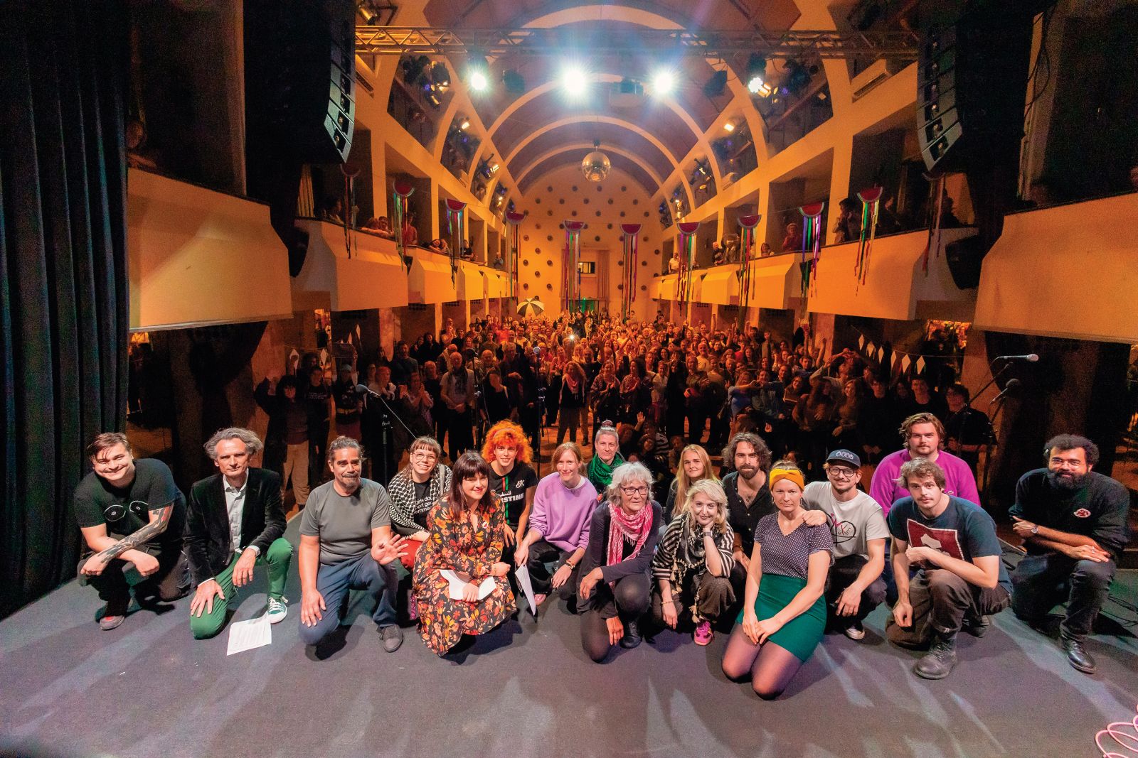 Koncert proti zbliževanju slovenske vlade z izraelsko vlado Ne v našem imenu; Inštitut 8. marec, iniciativa Glas ljudstva in študentski kolektiv En Dva svetova, Festivalna dvorana, LJ | Črt Piksi
